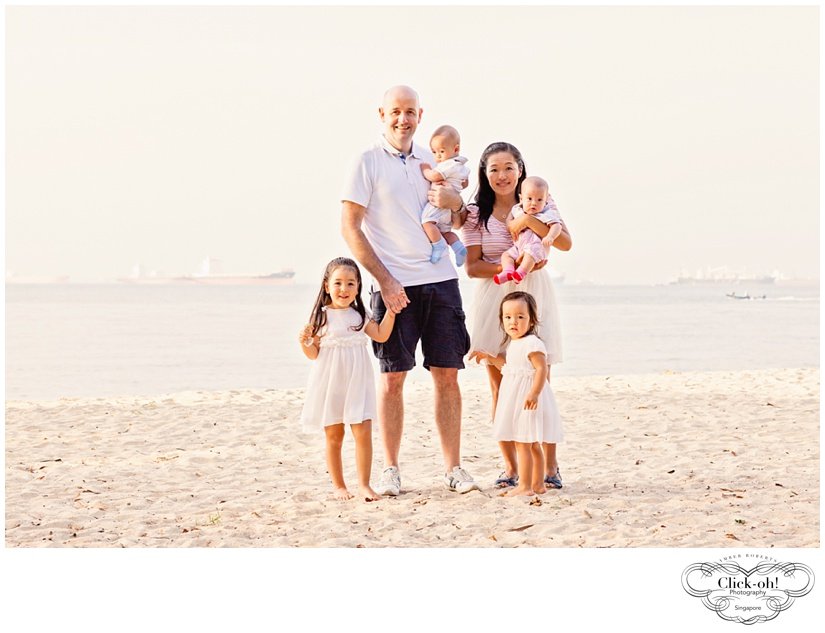 family with 4 children photo shoot